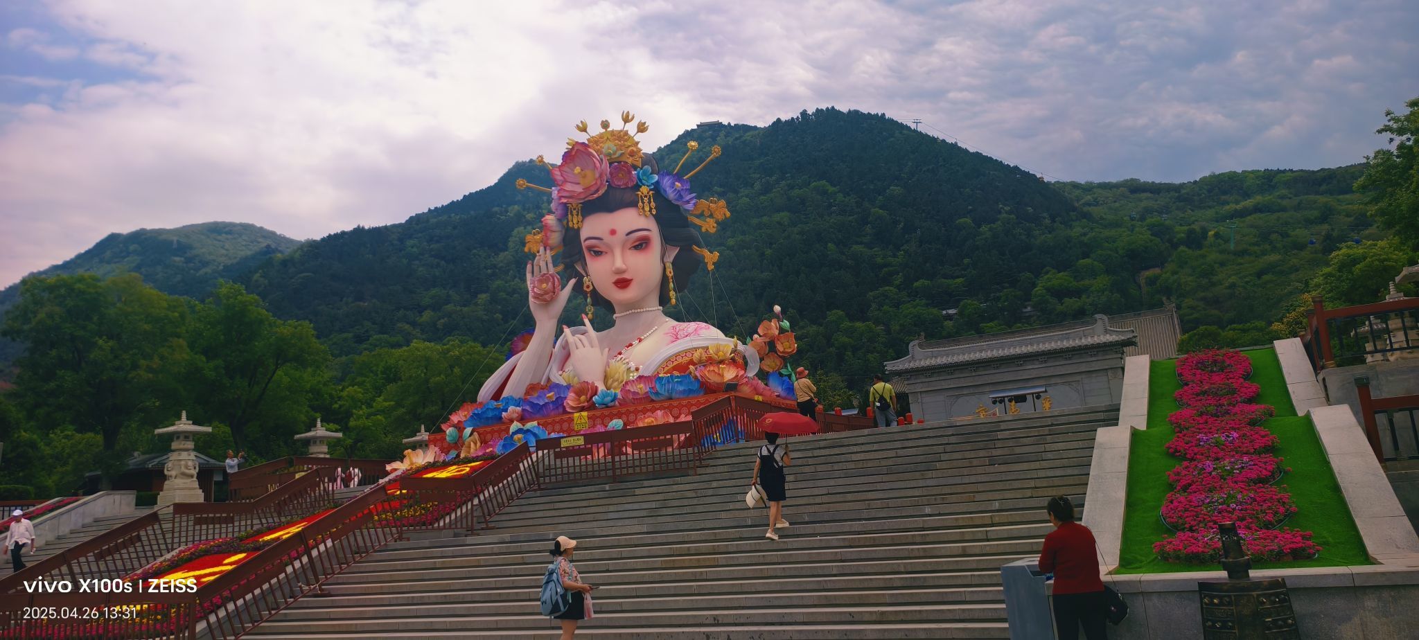 妞妞骑行全国的图片