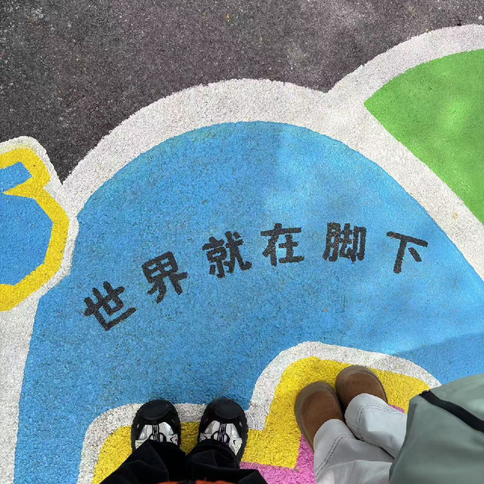 何必呢48海报