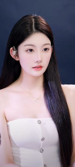 二两桃花醉今生的图片