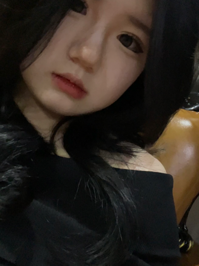 草莓🍓开心就好海报