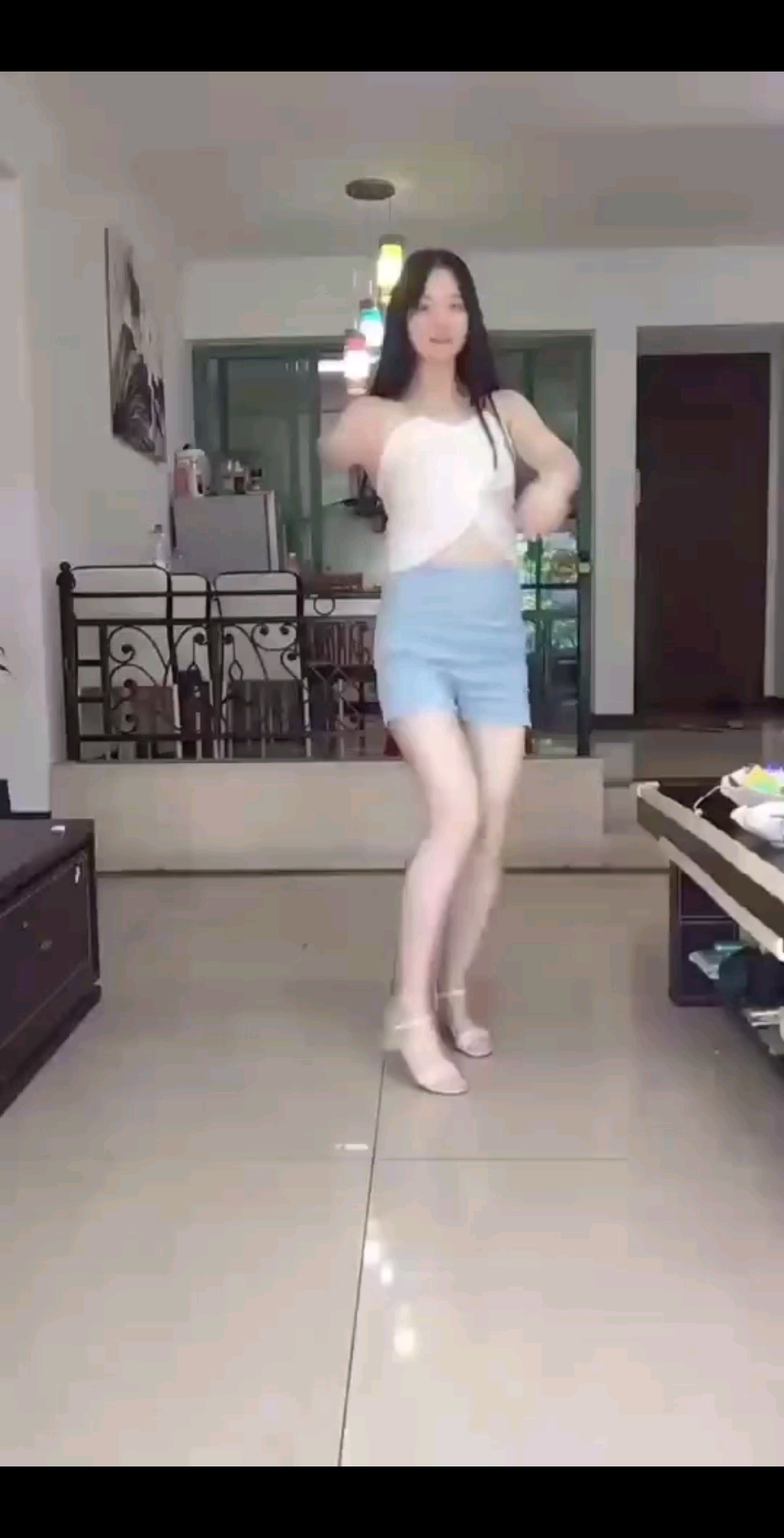 所有情緒都藏在我的舞