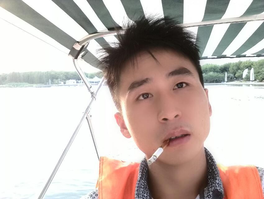 半步流隐的图片