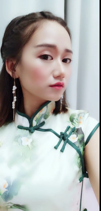 上上签女神的图片