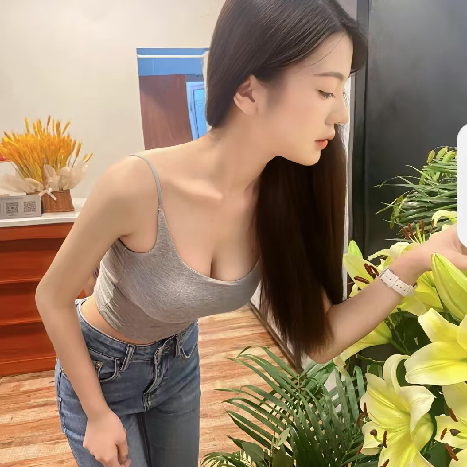 小可爱田田海报
