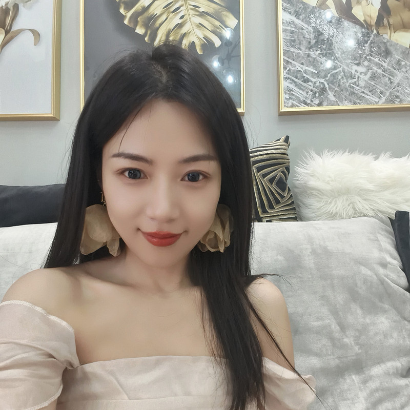夭灼姐姐的主播海报