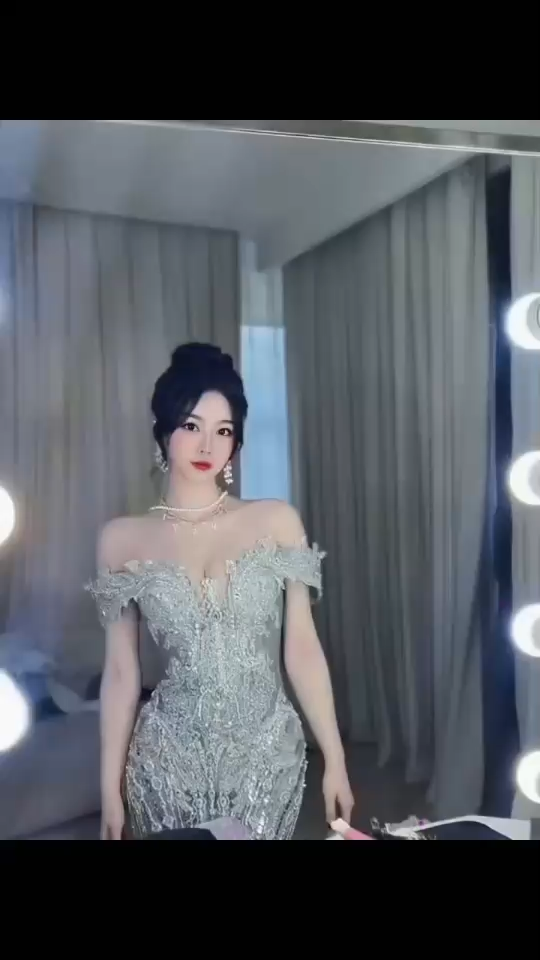把我绑在你身边/窃笑