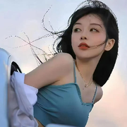 桃花🍑✨✨