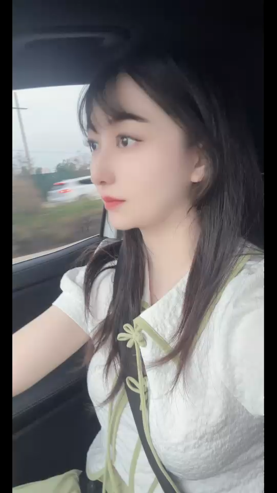 好久没出门了。昨天出