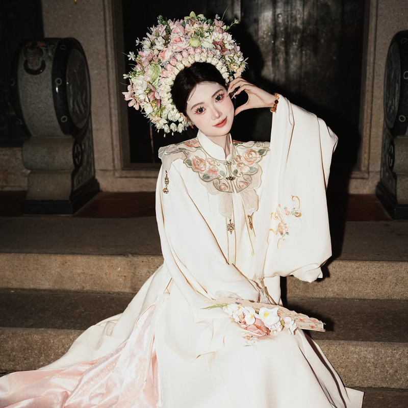 懒芽芽海报