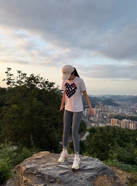 丹丹求升级✌️主播照片