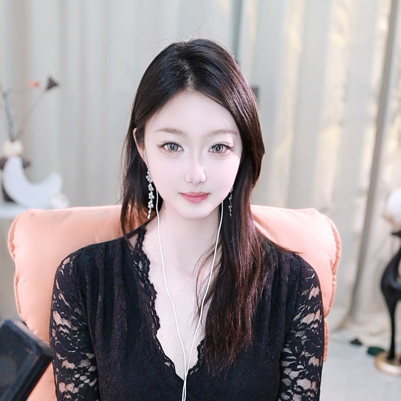 新人小彩