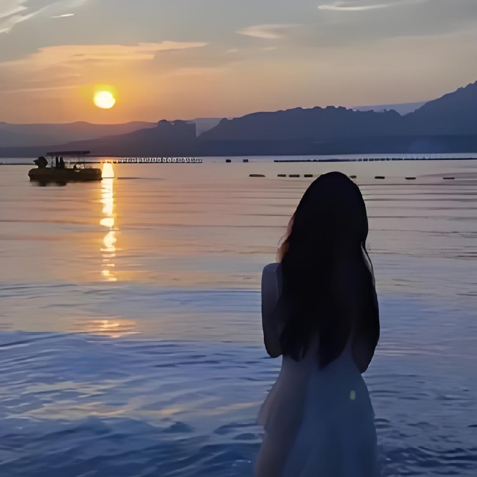 嫚嫚🍼海报