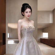 …小燕子
