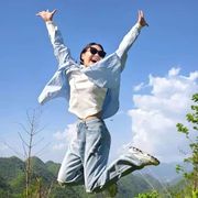 山悠徐语海报