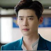 韩国演员♕李钟硕