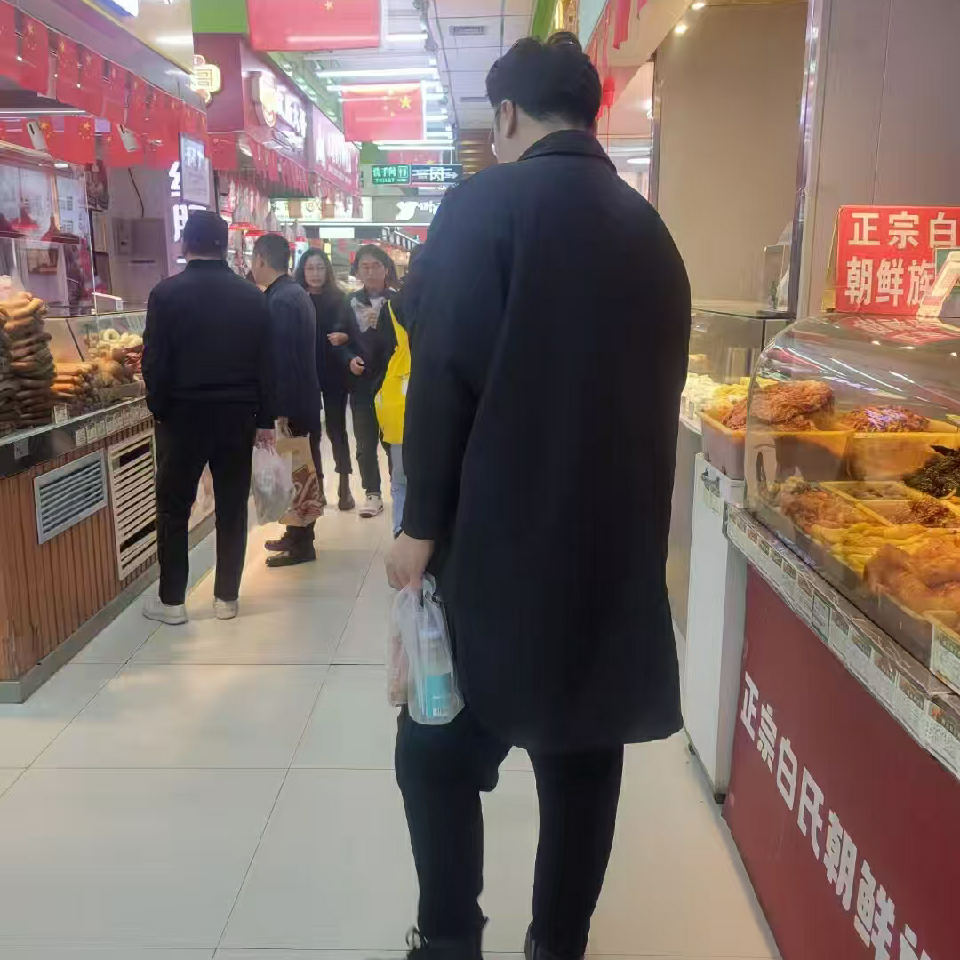 灰灰5h9海报
