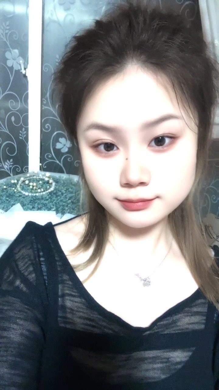 七七…..的图片
