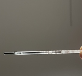 920ゝ酸奶抗癌中主播照片