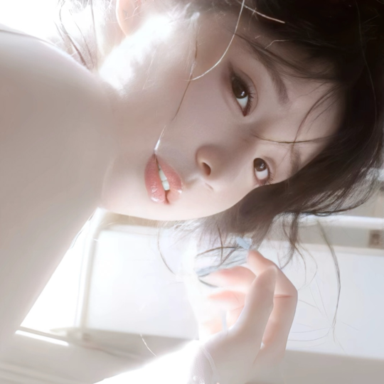 林辞ci海报