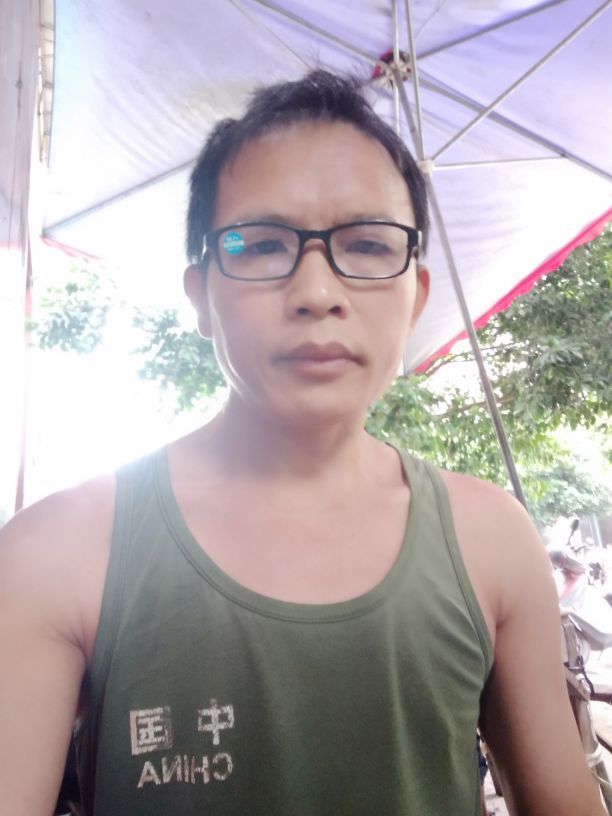 黄聘康的图片