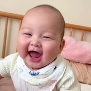 宝宝肚肚打雷啦⚡️的头像
