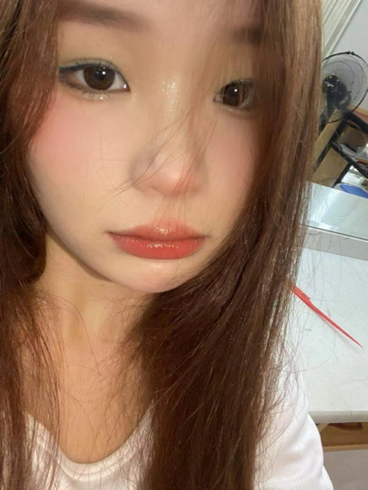 新人5优海报