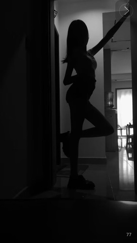 琪琪睡不饱的图片