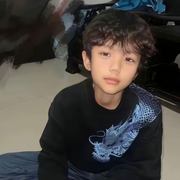爱吃小鱼丸