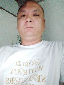 一人是Boss主播照片
