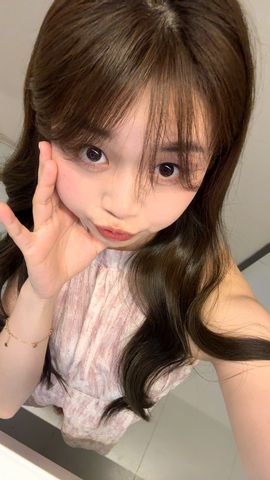 笑笑🫥晚上见主播照片
