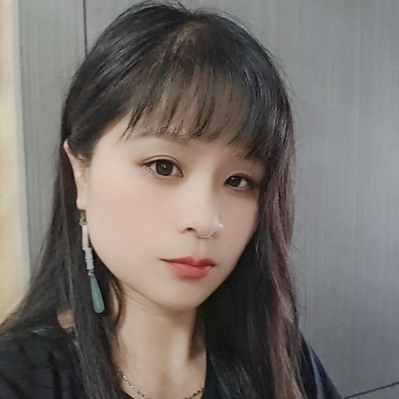 z云飘飘海报