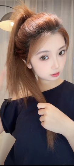 二两桃花醉今生主播照片