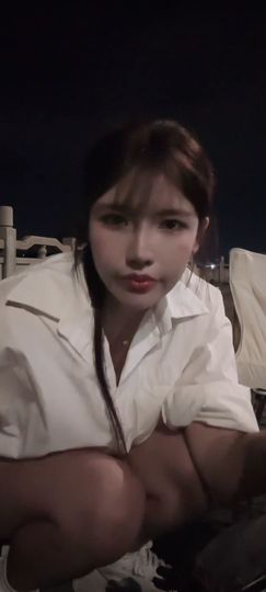 二两桃花醉今生主播照片