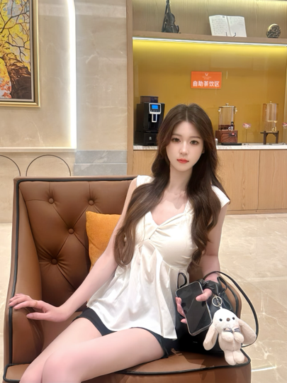 爱吃草莓的海报