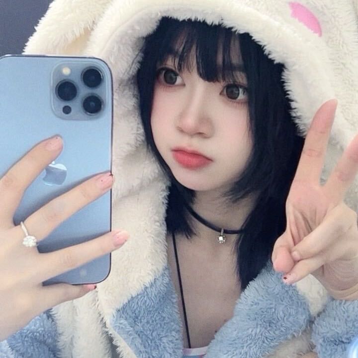秀宝4主播图片