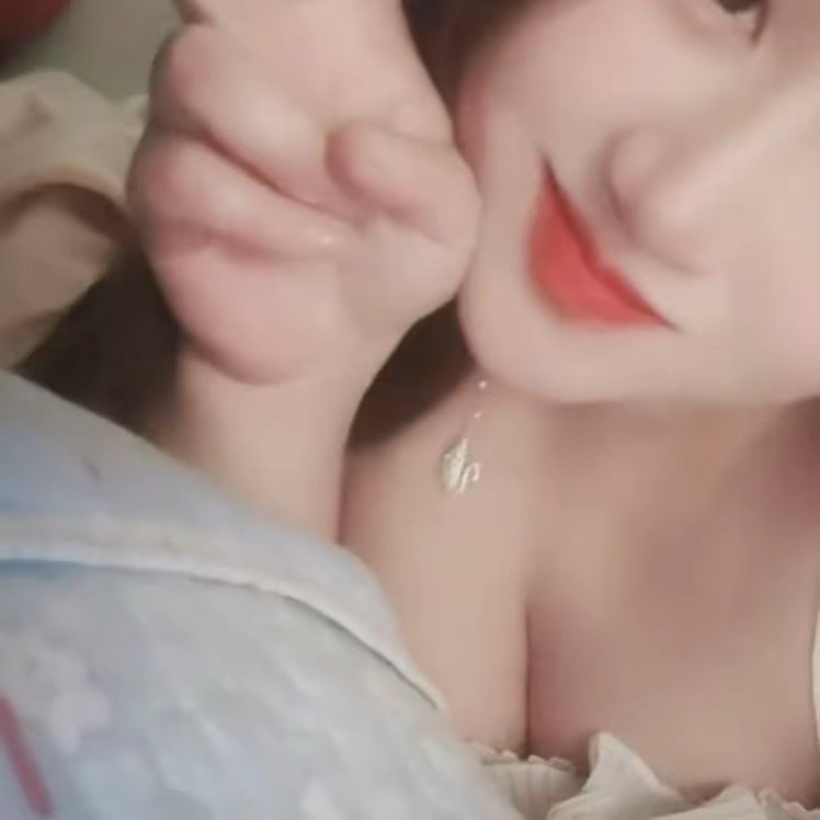 昵称违规，请重新修改海报