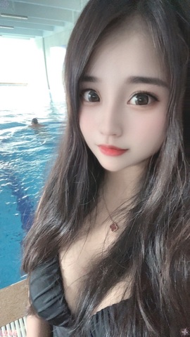 Sevenღ七七七主播照片
