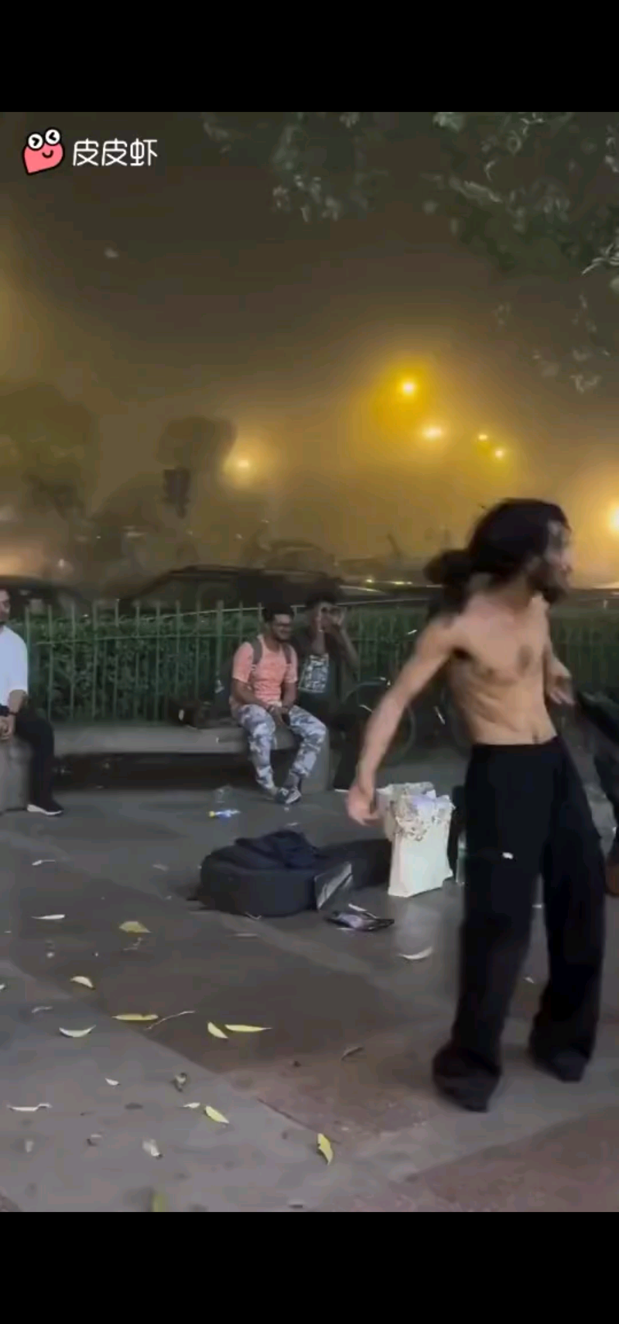 加油/抱拳