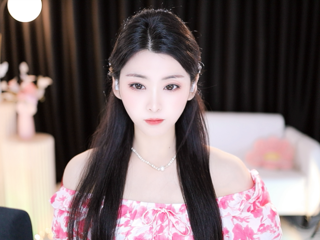 雲紫柔💕唱歌主播图片