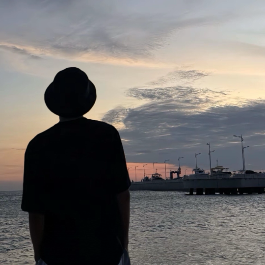 这个冬天抱紧你海报