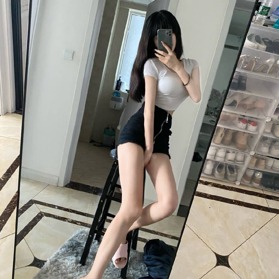 R.柔情乖海报