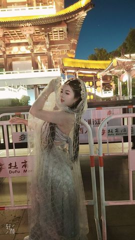 小火柴132主播照片