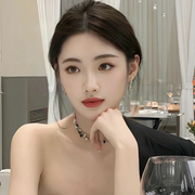 月儿🌙（倔丫头）