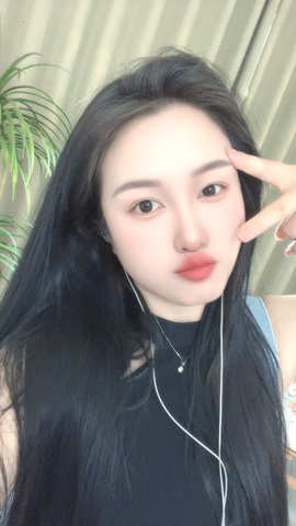 温婉不饿主播照片