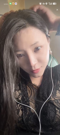 🍼爱笑～22号周年主播照片