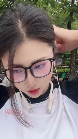 二两桃花醉今生主播照片