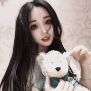 小玲宝🧸安静唱歌