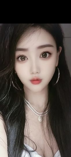 没心没肺玫瑰主播照片
