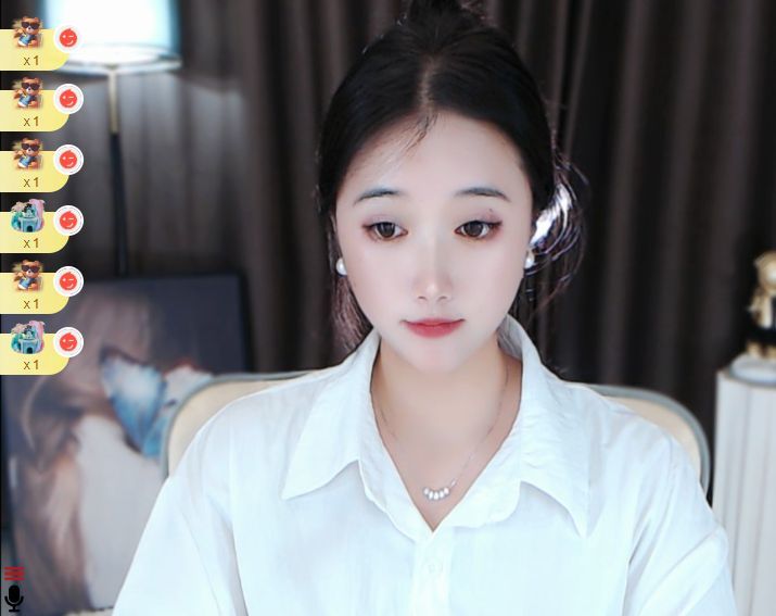 瘦瘦饿饿主播图片