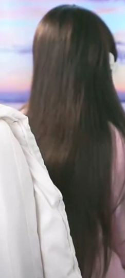 二两桃花醉今生主播照片